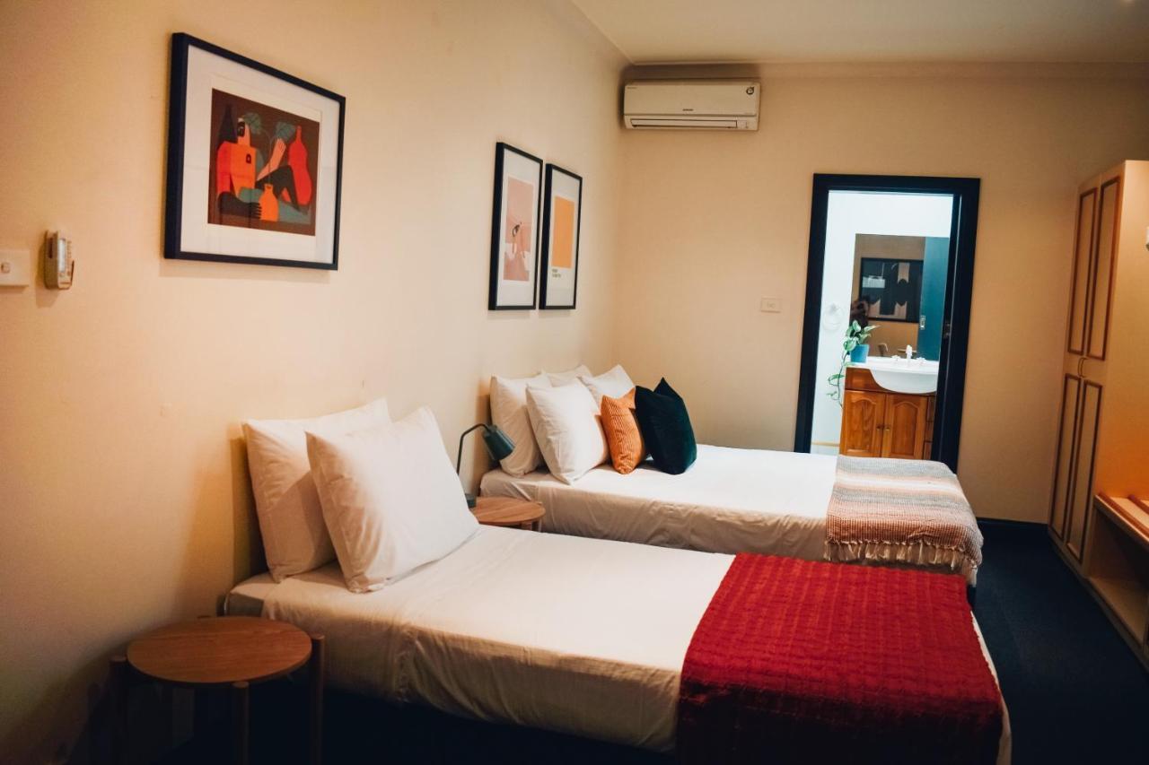 The Sherwood Hotel Lismore